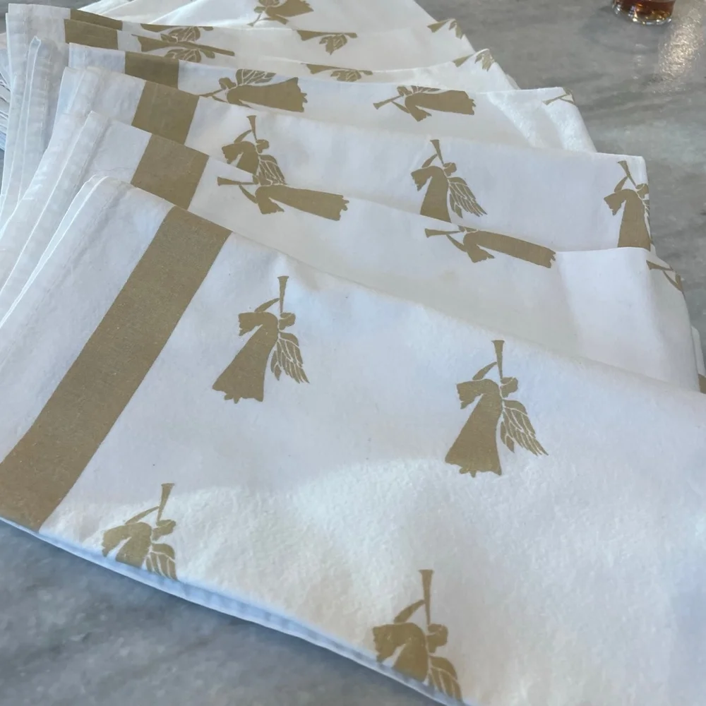 Christmas holiday, festive, gold, and white trumpeting cotton blend napkins - 9